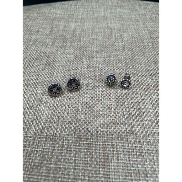 Bundle of 2 pair Brighton Earrings Betsey Mini Post and Twinkle Mini Post Stampe - Picture 1 of 9